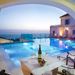 4* Ξενοδοχείο Melmar View